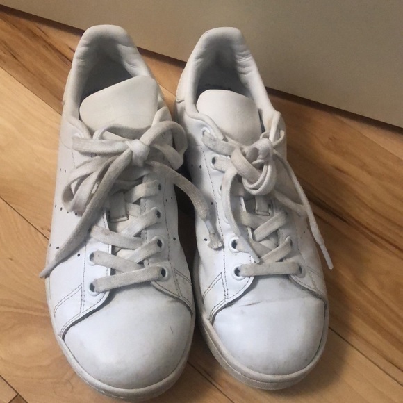 Adidas’s Original Women’s Stan Smith Shoes - Picture 2 of 2